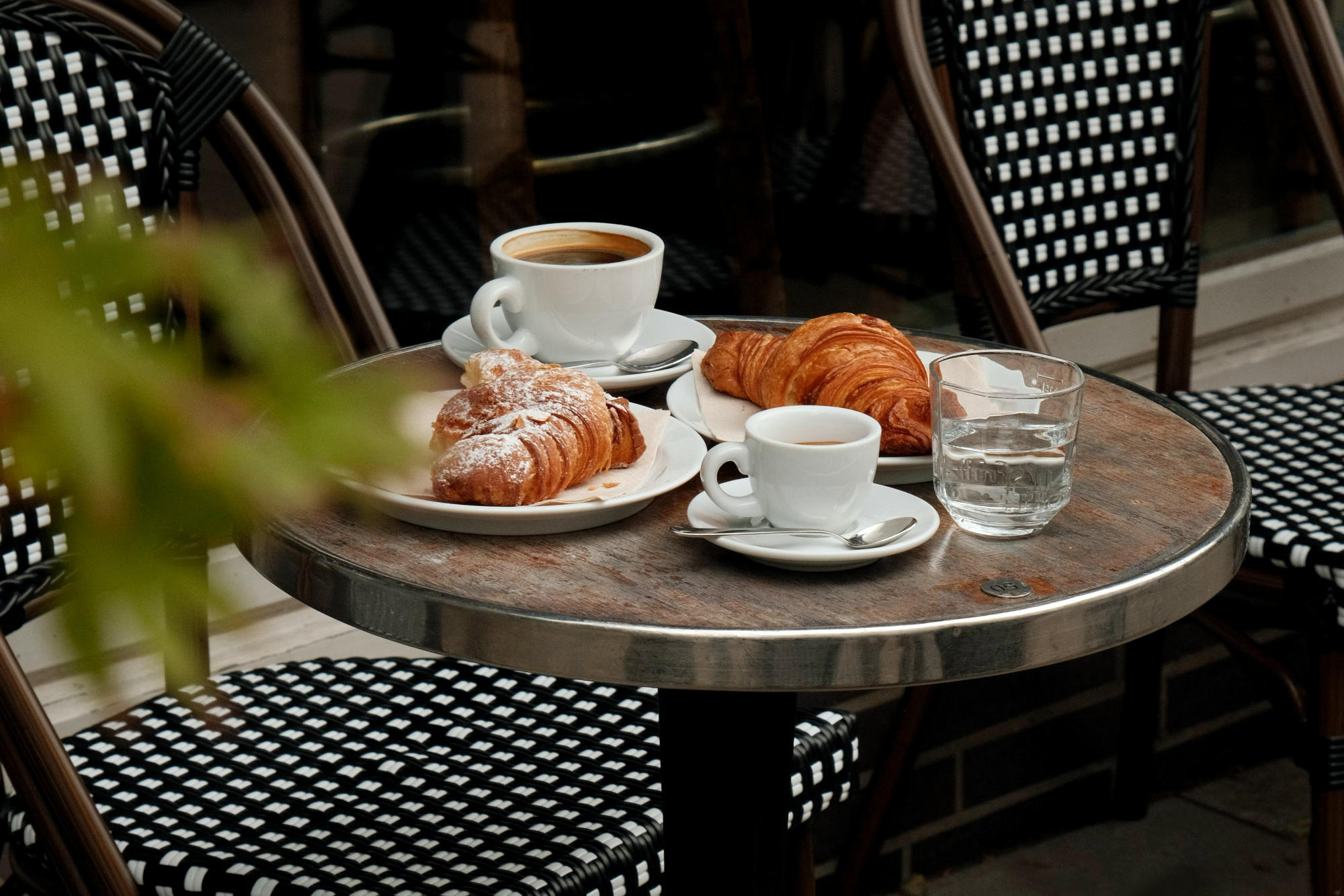 Café Délice — Gedeckter Tisch